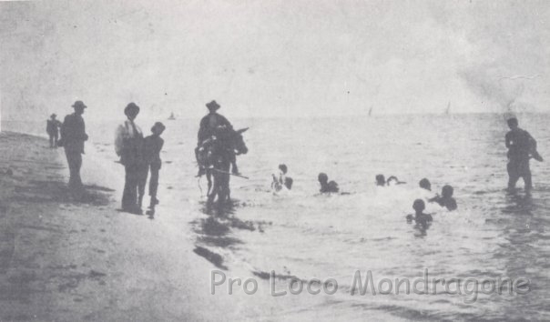 Anno 1900 - Mondragone Spiaggia.jpg